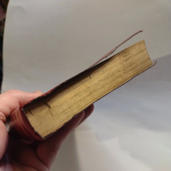 The Living Bible Red Letter Edition Tyndale 1979 Small Print.Any questions feel - Picture 12 of 12